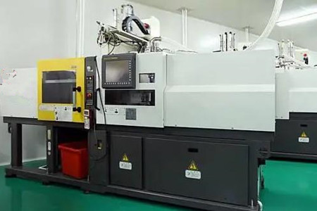 如何減輕混雙色注塑機(jī)的噪音?京瓊告訴您!